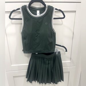 Lululemon Pleated Tennis skirt.